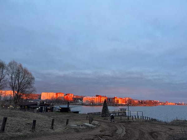Votkinsk waterfront captured during golden hour by multiple witnesses