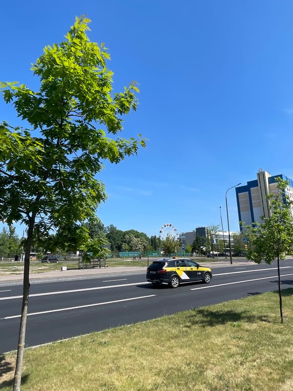 Morning scenes captured around Brest: taxi, park, train museum