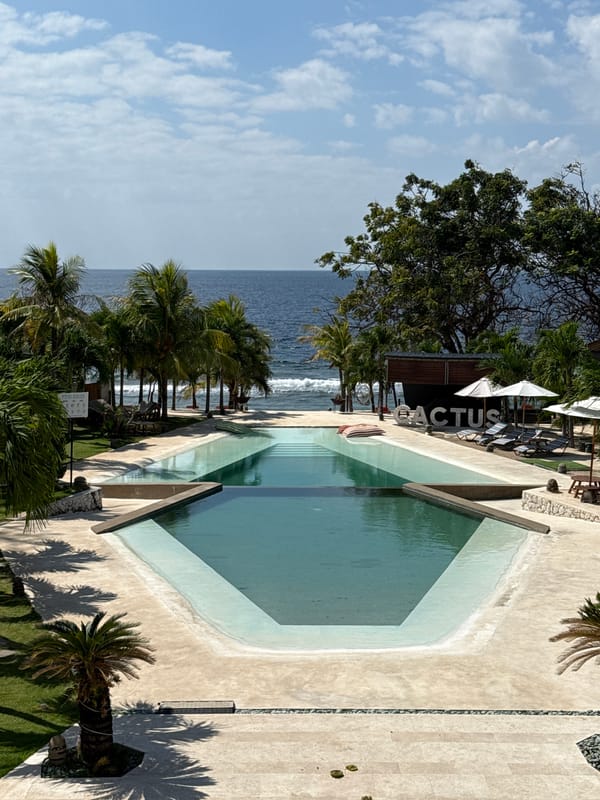 Poolside and café scenes at a Nusa Penida resort