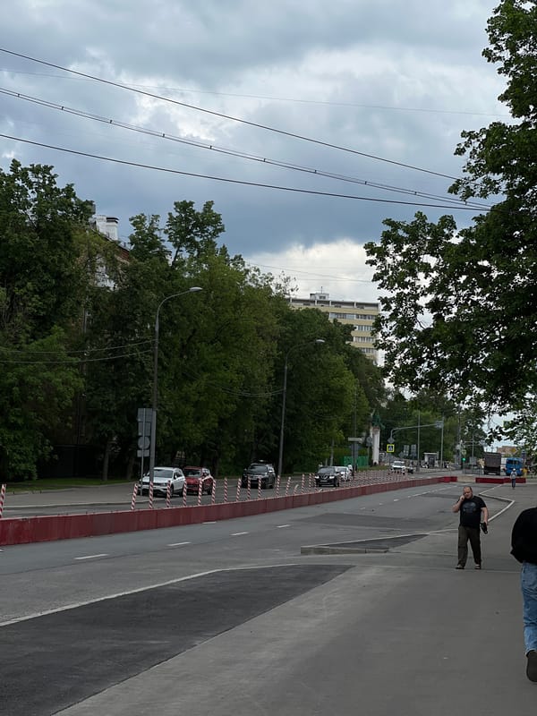 Ordinary street life documented in Moscow during midday