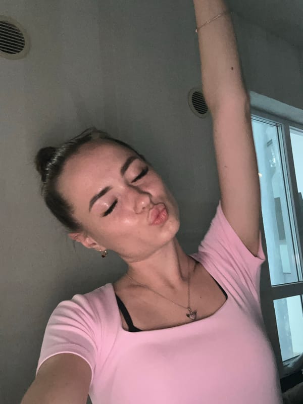 Woman takes extended selfie session with costume changes
