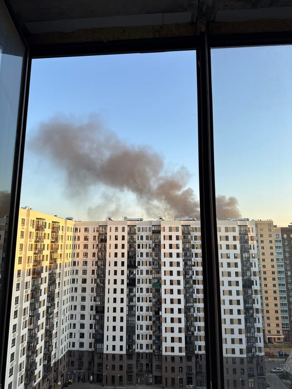 Smoke observed rising from apartment building roof in Lyubertsy