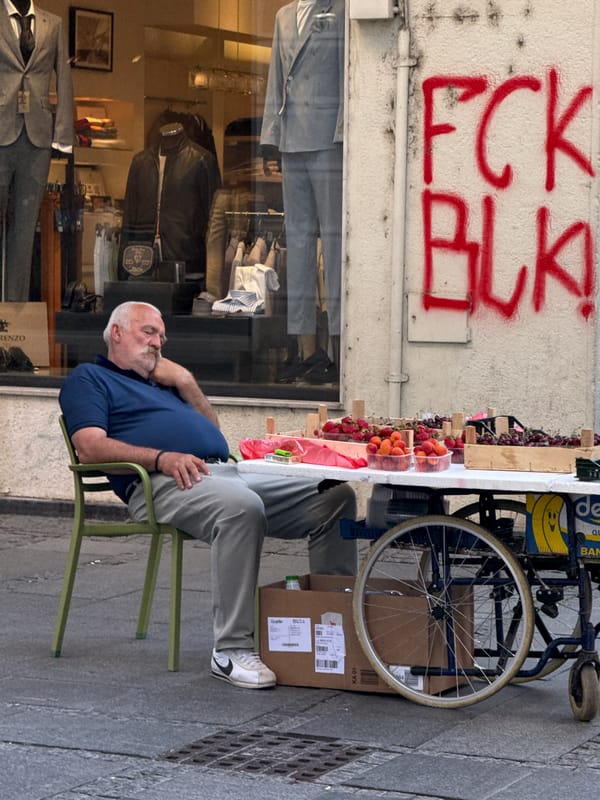 Witness documents everyday Belgrade street life over afternoon hours