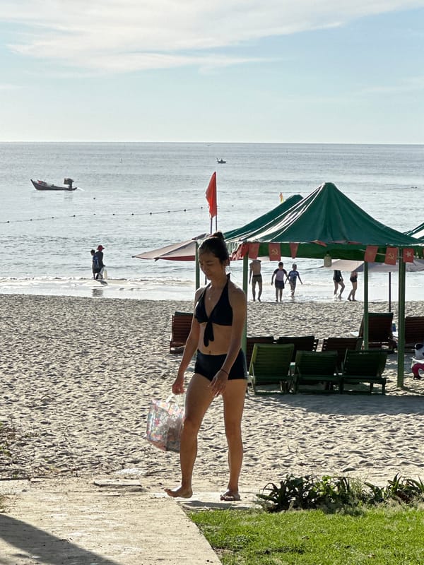 Afternoon beach scenes at My Khe Beach, Da Nang