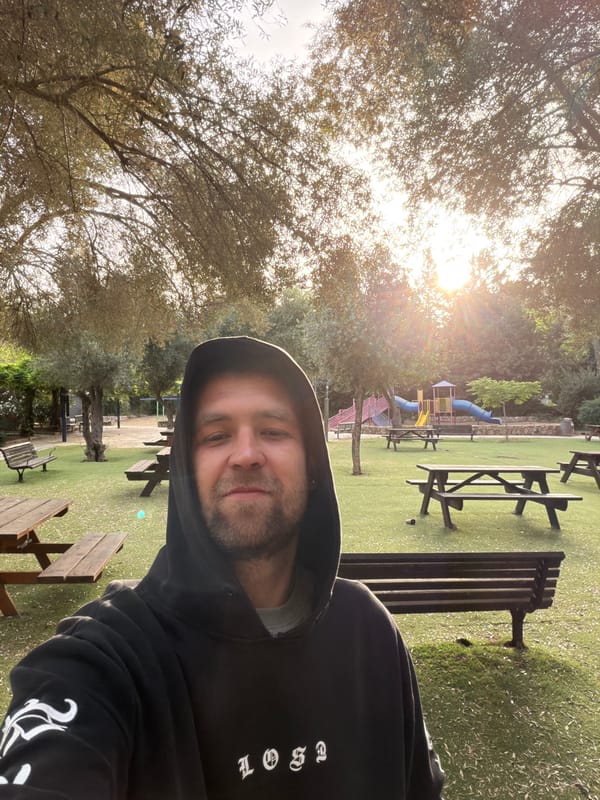 Man in black hoodie spotted at park during early morning