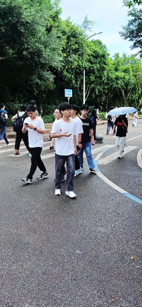 Early morning pedestrian activity observed in Chongqing High-tech Zone