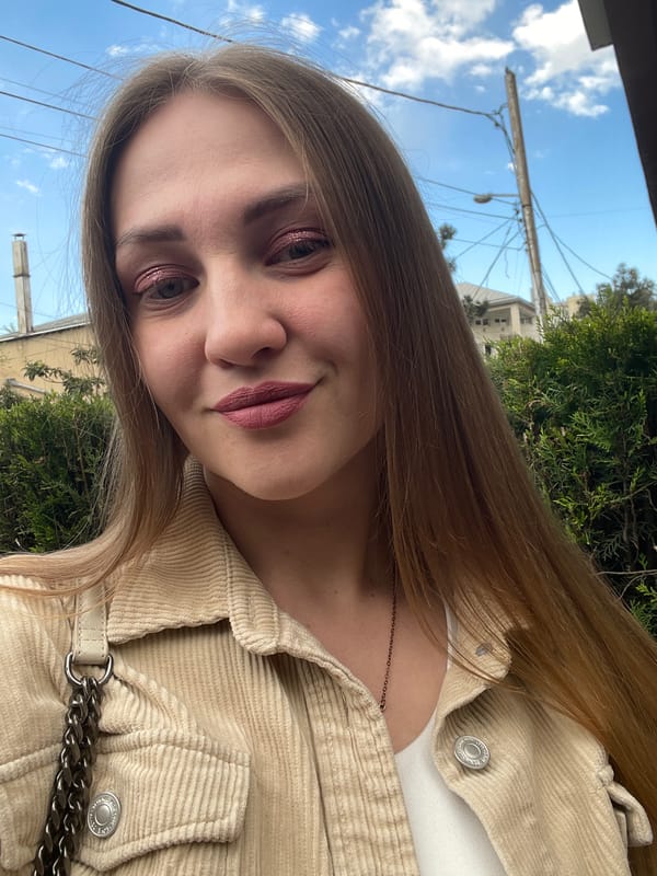 Spring afternoon walk documented across Tbilisi neighborhoods