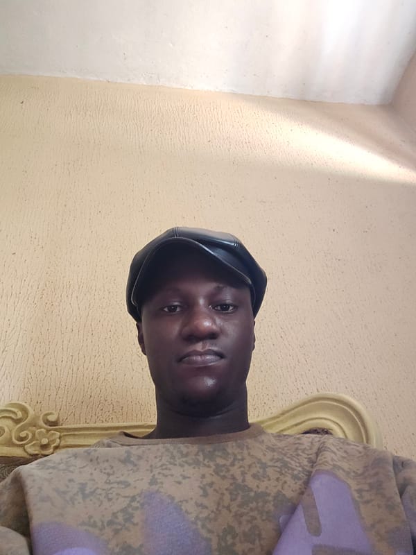 Man in patterned clothing observed in Asaba, Nigeria