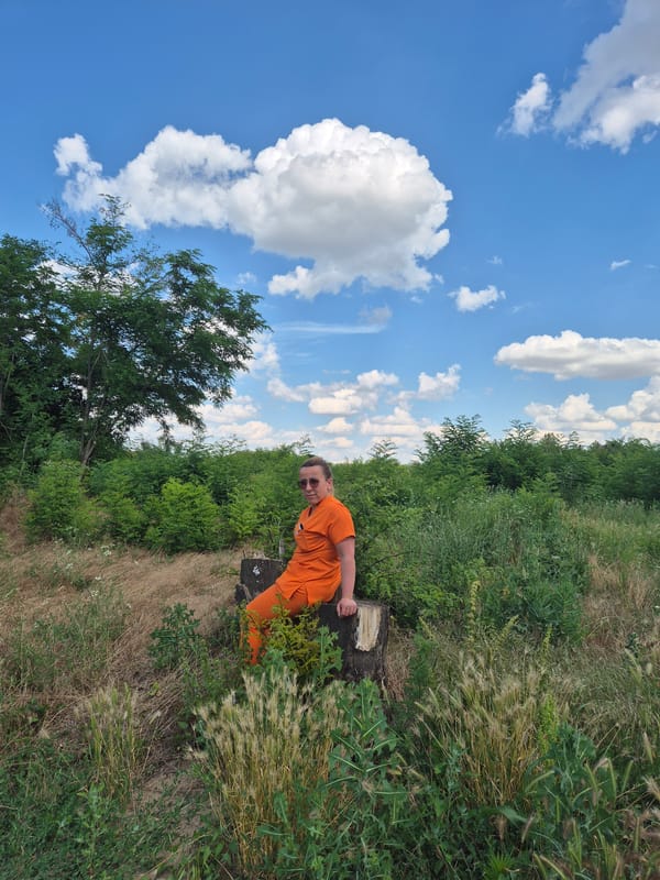 Afternoon in a field, orange scrubs and easy energy