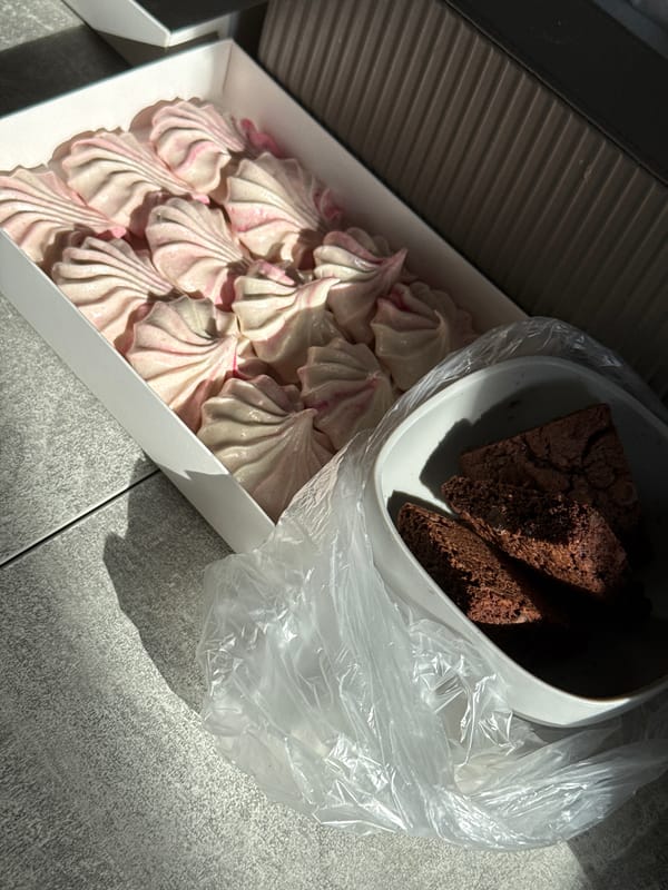 Home breakfast in Lyubertsy: eggs, coffee, and meringues