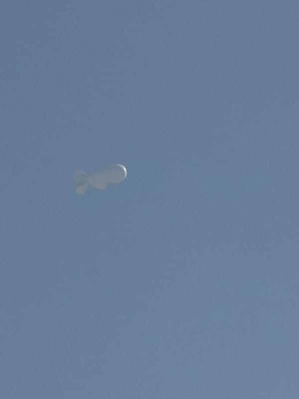 Blimp-shaped object sighted over Dimona, Israel