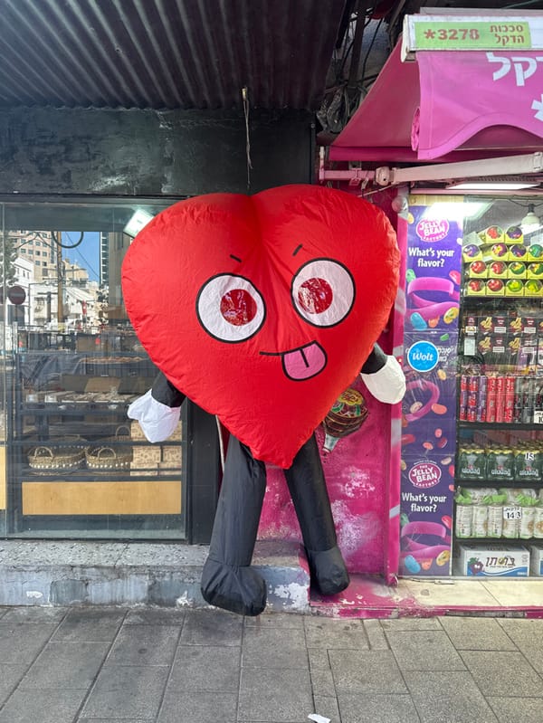 Cartoon heart balloon spotted outside Tel Aviv storefront