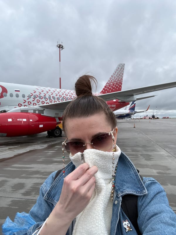 Early morning airport operations documented in Khimki, Russia