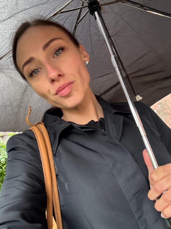 Rainy selfie and curious cats in Saint Petersburg