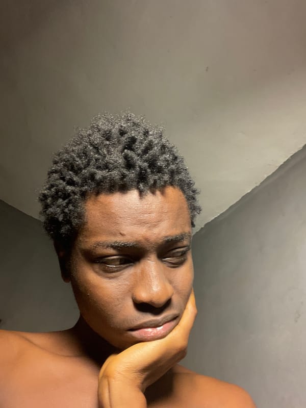 Sunday hangout vibes and affiliate frustrations in Nkpor