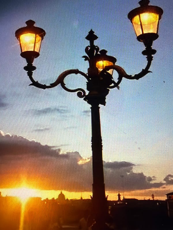 A quiet Rome evening, small moments across the city