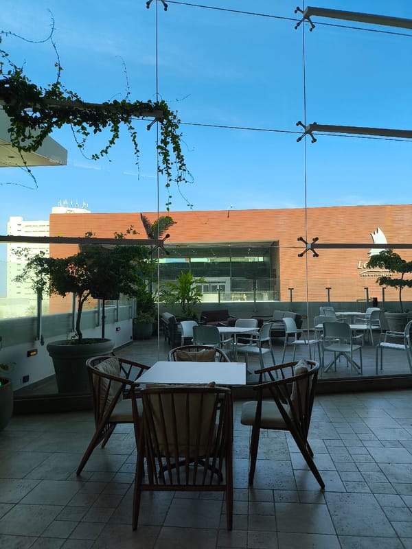 Shopping mall visit documented in Porlamar, Venezuela