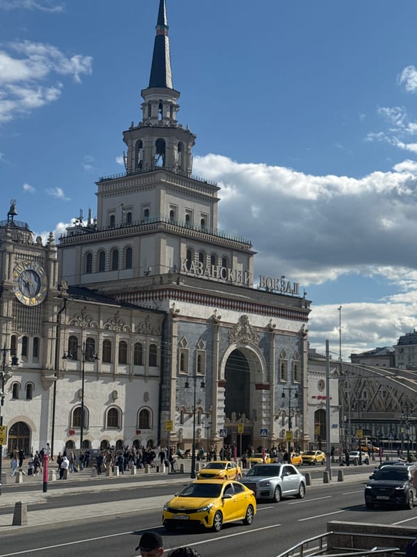 Afternoon around Kazan Station and the Moscow Metro