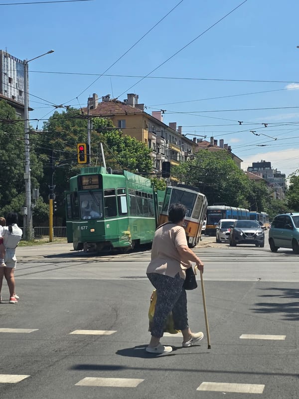 Two-tram collision leaves one car tilted in Sofia intersection