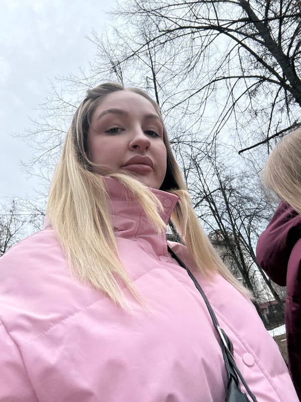 Orange-haired individual spotted at multiple Chaikovsky locations during morning walk