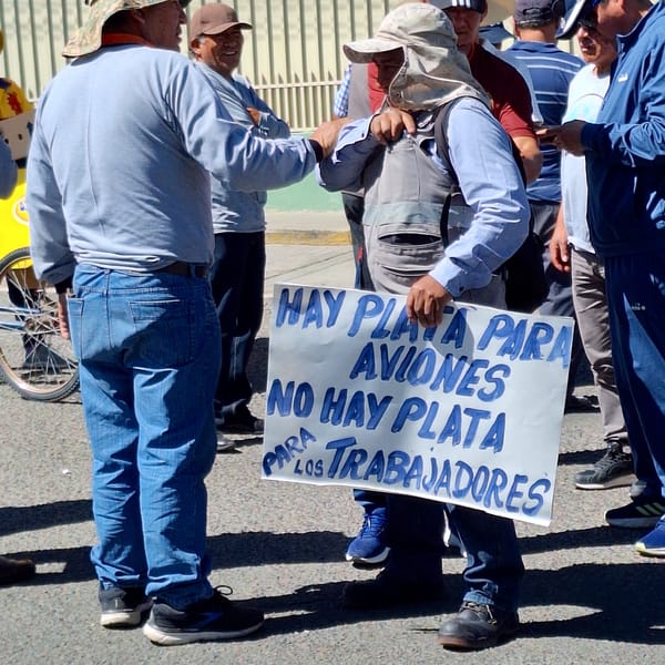 University groups protest for budget increases in Arequipa
