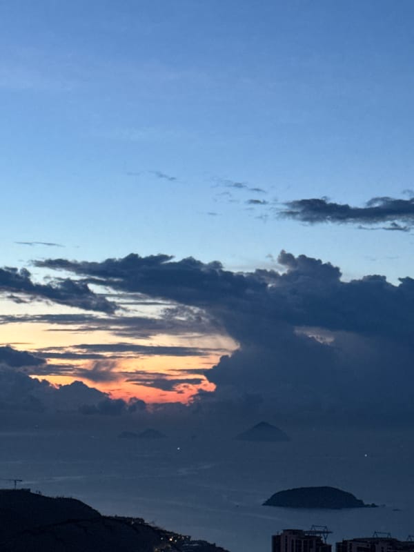 Sunset to nightfall documented across Bac Nha Trang Ward