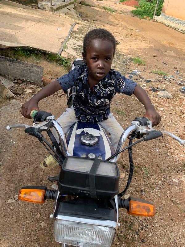 Everyday life in the streets of Jos, Nigeria