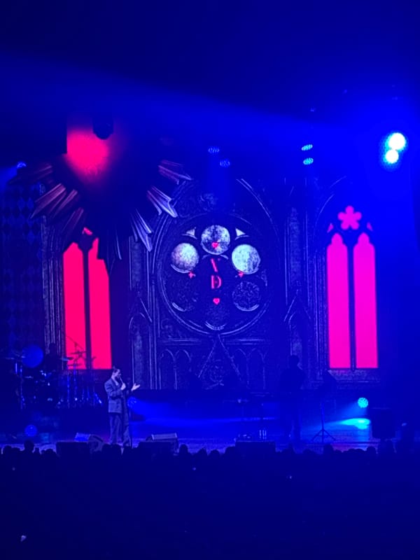 Concert performance documented by attendees in Perm, Russia