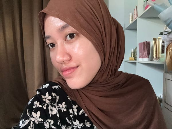 Woman documents morning beauty routine in Indonesian home