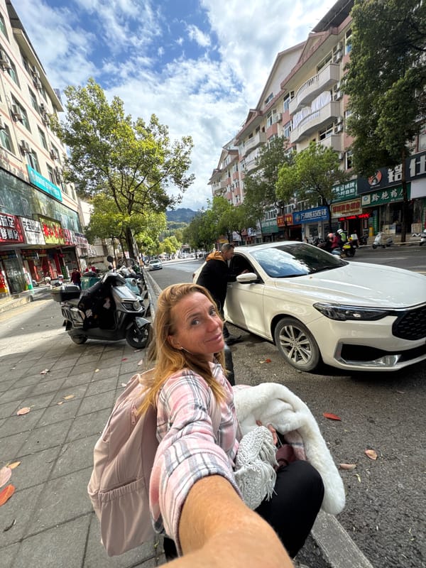 Morning street activities captured in Qianjiang, China