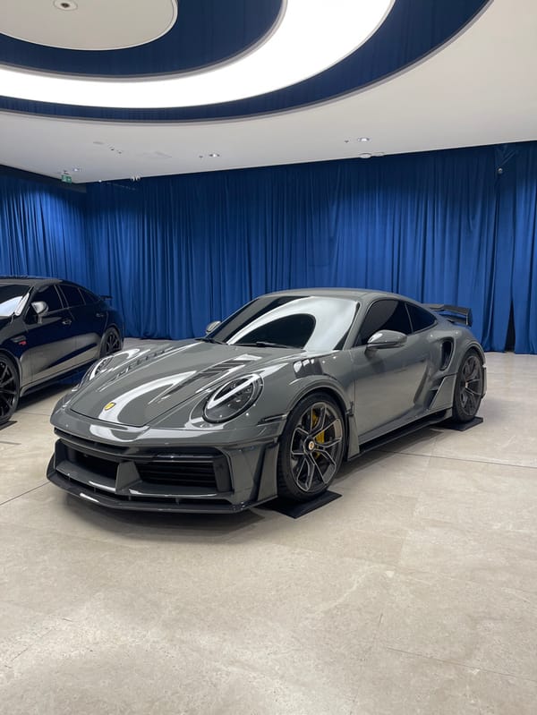 Luxury car exhibition draws crowds at Tashkent City Mall