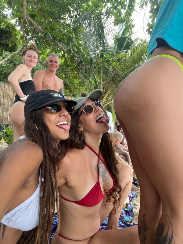 Beach activities documented across Ko Pha-ngan area Tuesday morning