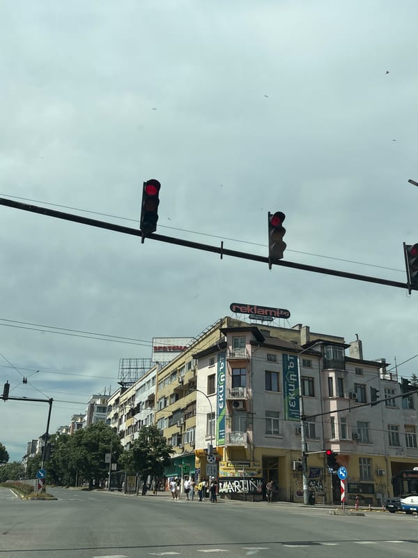 Street-level tour of Varna's landmarks and cathedral