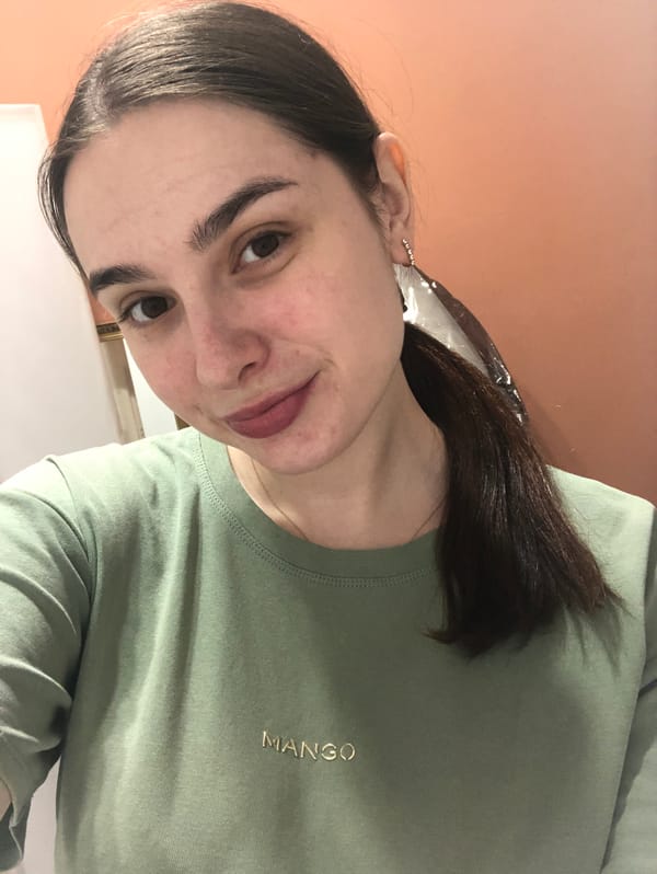 Casual selfies and shopping moments captured across Chaikovsky, Russia