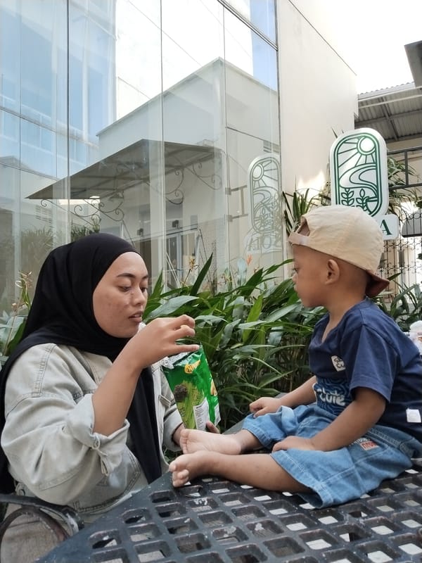 Family clinic visit in Kecamatan Pati, inside and out
