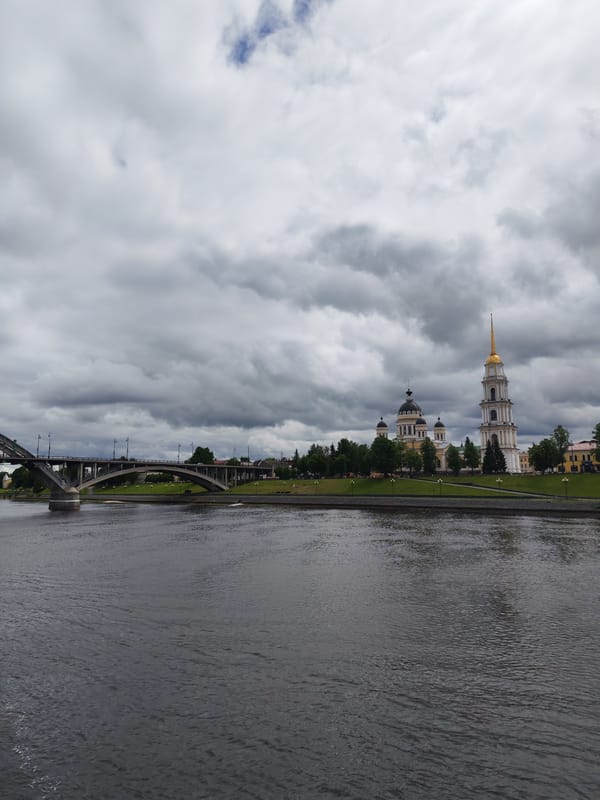 Cloudy morning views captured along Volga River in Rybinsk