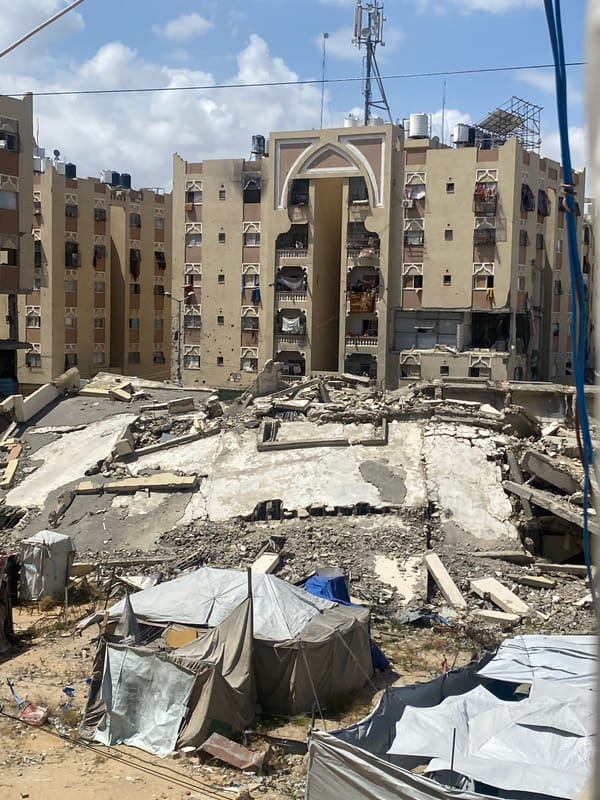 Witnesses document widespread destruction in Khan Yunis
