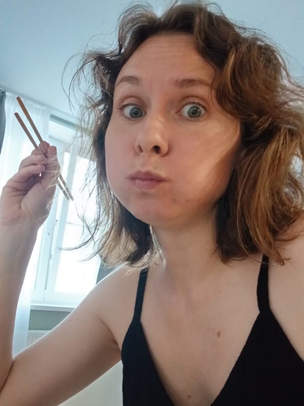 Woman documents sushi lunch with child in Yekaterinburg restaurant