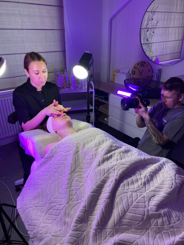 Beauty treatment session observed at Izhevsk establishment