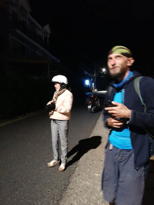 Night stop at Da Lat's Lalaland Hill Lodge, snake on the road