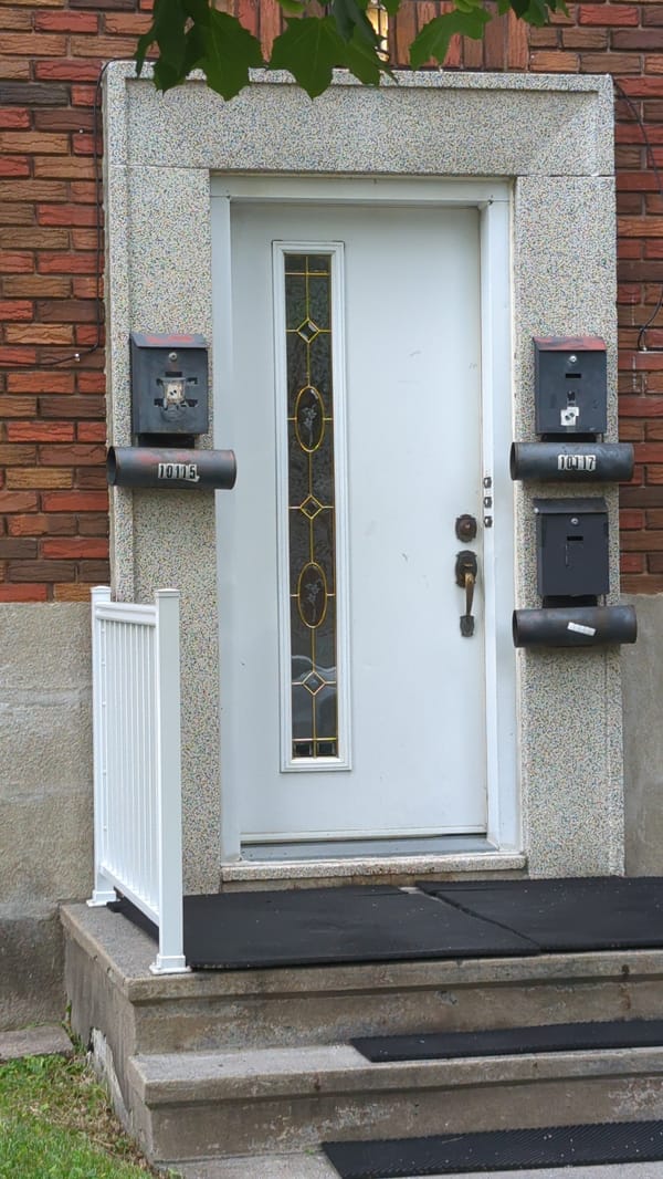 Montreal neighborhood walk: gardens, street scenes, and stoops
