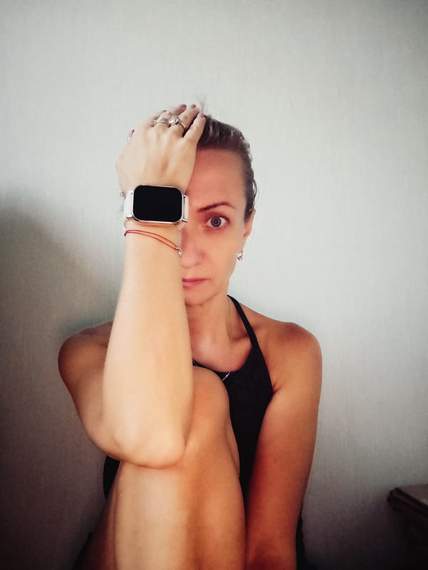 Indoor selfie session in a Moscow apartment, mid-July