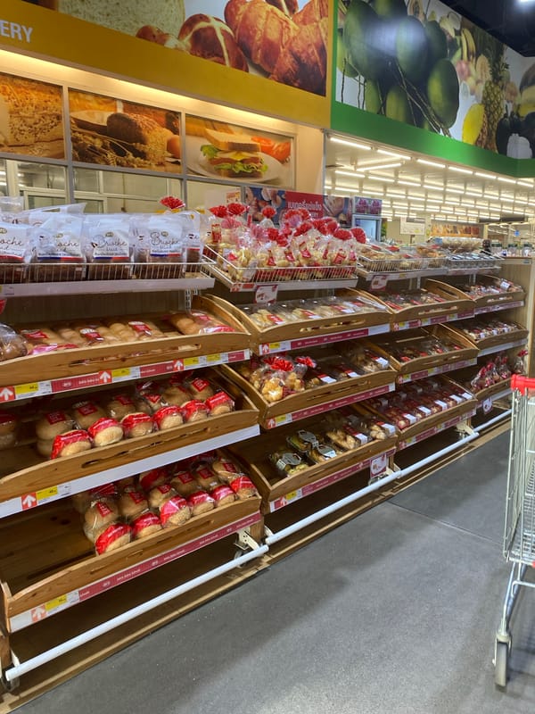 Wholesale grocery shopping at Makro, Baan Bo Phut, Koh Samui