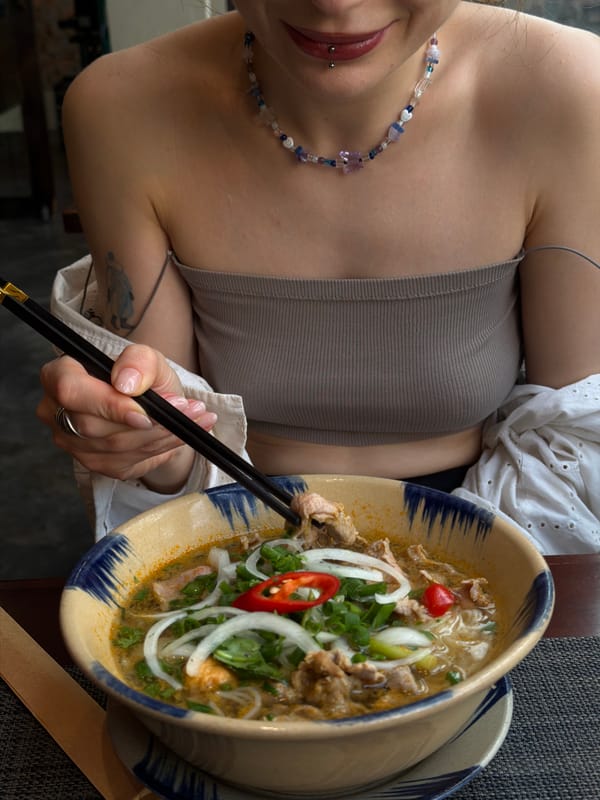 Daily life moments captured across Thuận Hóa Ward, Vietnam