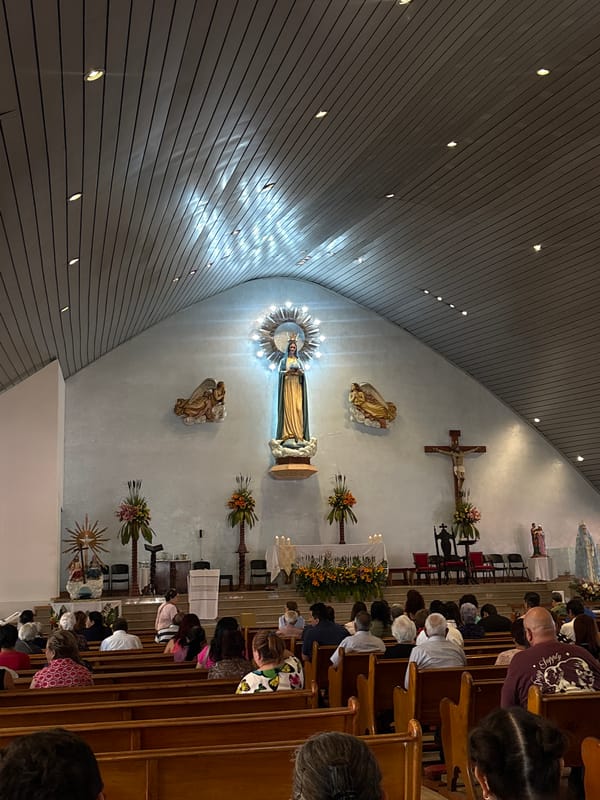 Evening church service draws congregants in Puebla, Mexico
