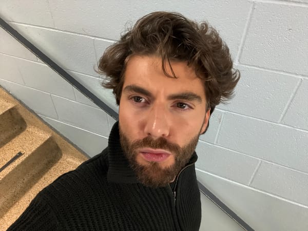 Man photographed multiple times on Montreal street in brief timespan