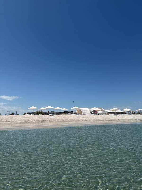 Beach scene documented in Ukrainian coastal settlement