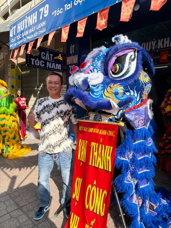 Lion and dragon dance celebration fills Nha Trang streets