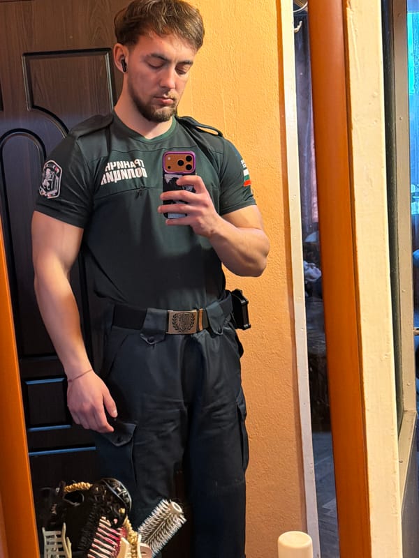 Border officer's quiet afternoon documented in Bulgarian coastal town