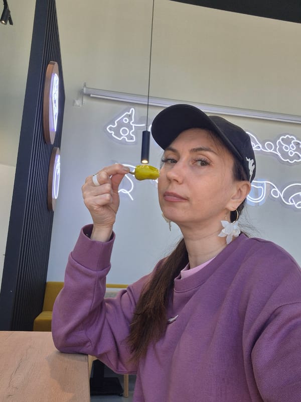 Morning restaurant visit documented in Izhevsk, Russia